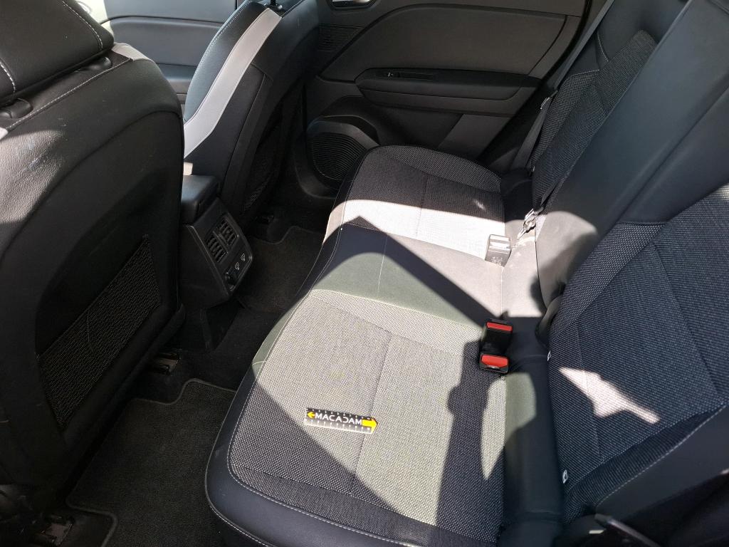 RENAULT CAPTUR E-Tech Plug-in 160 Intens 2021