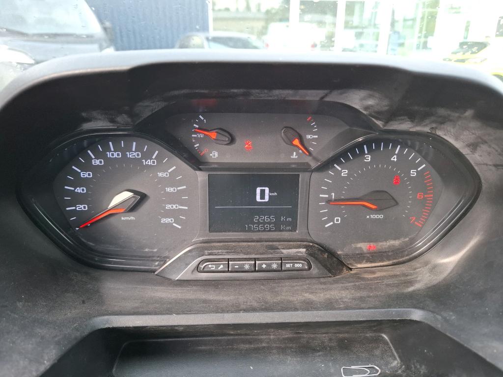 PEUGEOT PARTNER FOURGON STANDARD 650 KG BLUEHDI 100 S&S BVM5 PREMIUM 2021