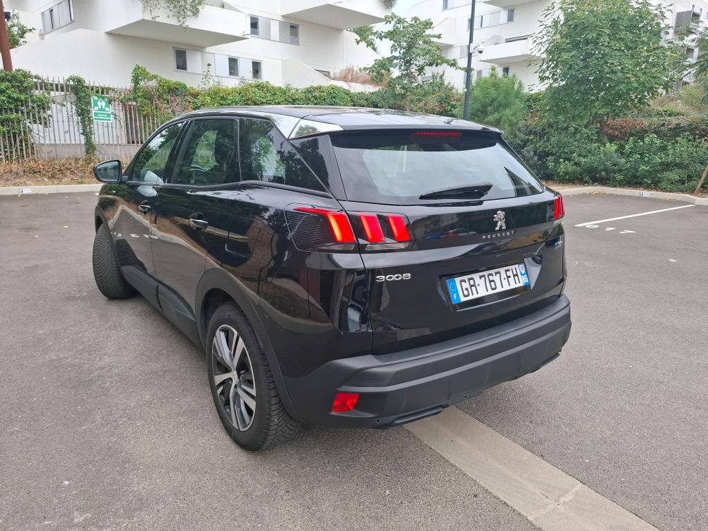 PEUGEOT 3008 Hybrid 225 e-EAT8 Active Pack 2023