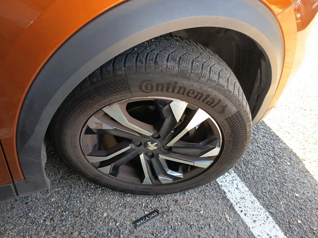 PEUGEOT 2008 BUSINESS PureTech 130 S&S EAT8 Allure 2021