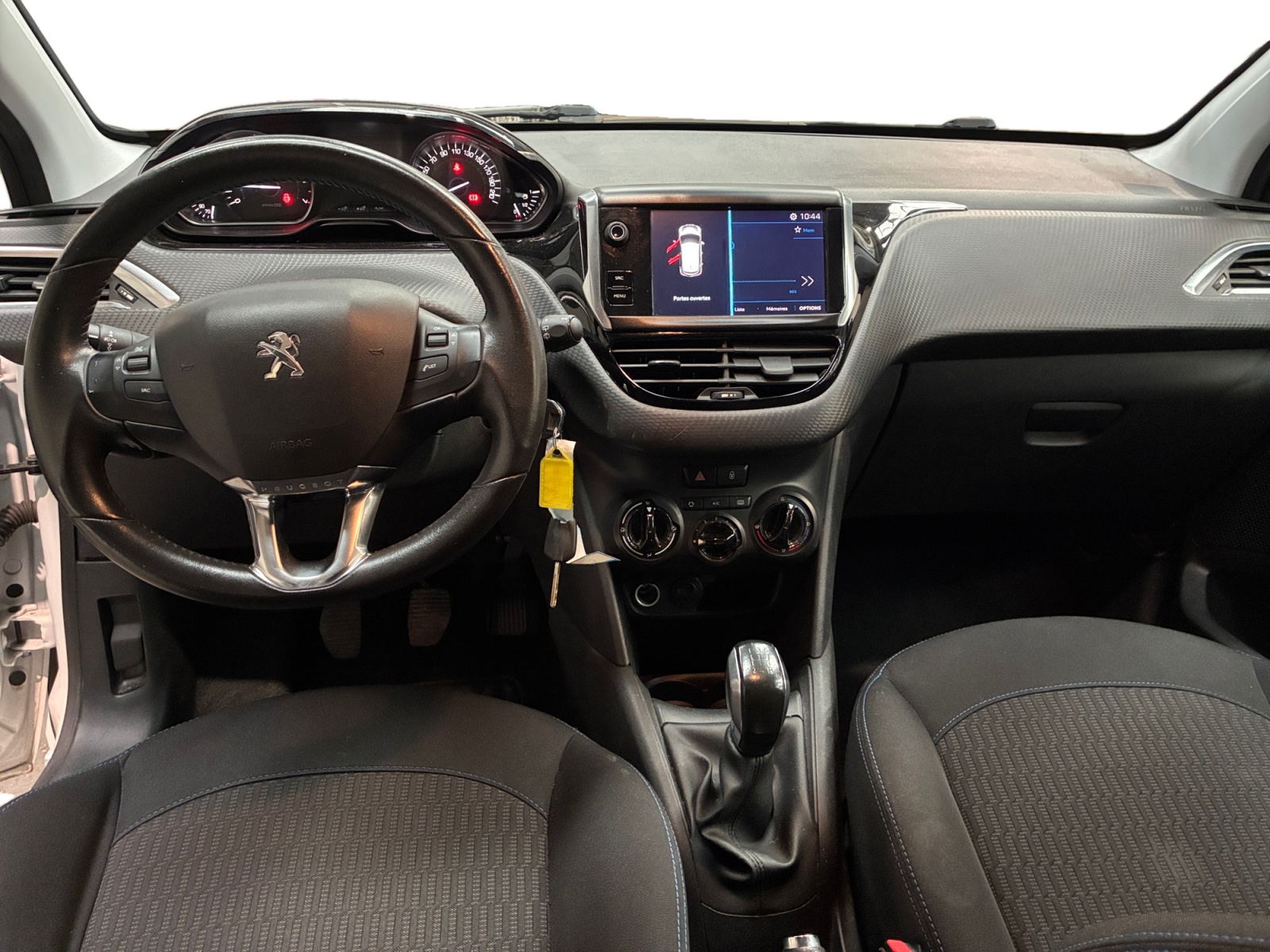 PEUGEOT 208 1.2 PureTech 82ch BVM5 Style 2018