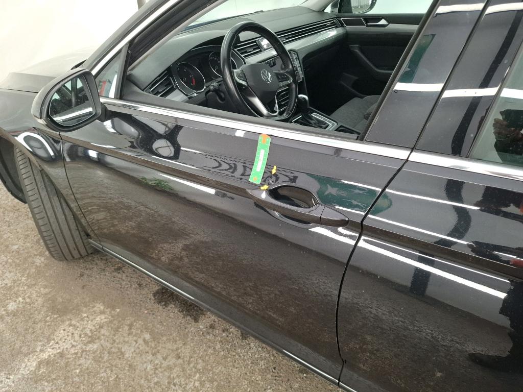 VOLKSWAGEN PASSAT SW 2.0 TDI EVO SCR 122 DSG7 Life Plus 2023