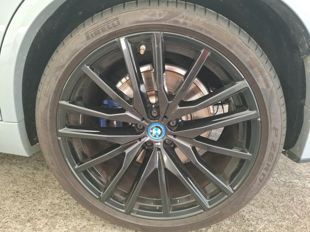 BMW X-SERIES X5 G05 LCI xDrive50e 489 ch BVA8 M Sport 2024