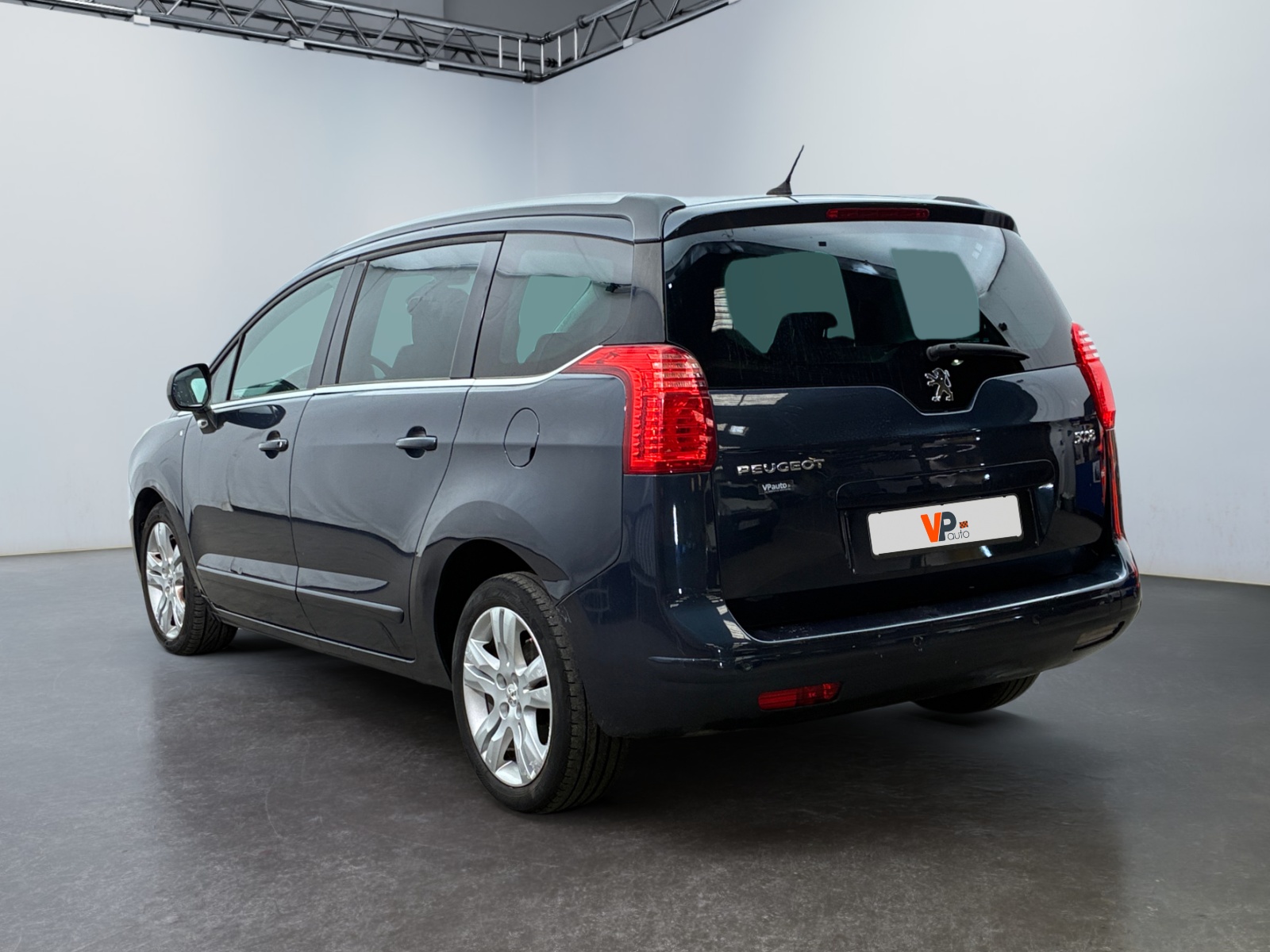 PEUGEOT 5008 2.0 HDi 150ch FAP BVM6 Allure 7pl 2013