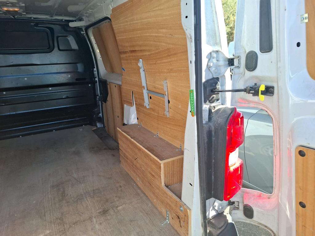 PEUGEOT EXPERT FGN TOLE STANDARD 1.5 BLUEHDI 120 S&S BVM6 ASPHALT 2022