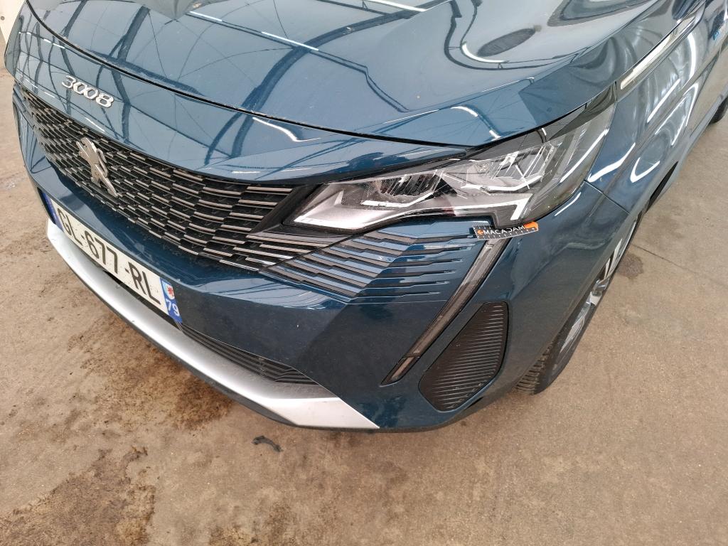 PEUGEOT 3008 Hybrid 225 e-EAT8 Active Pack 2023
