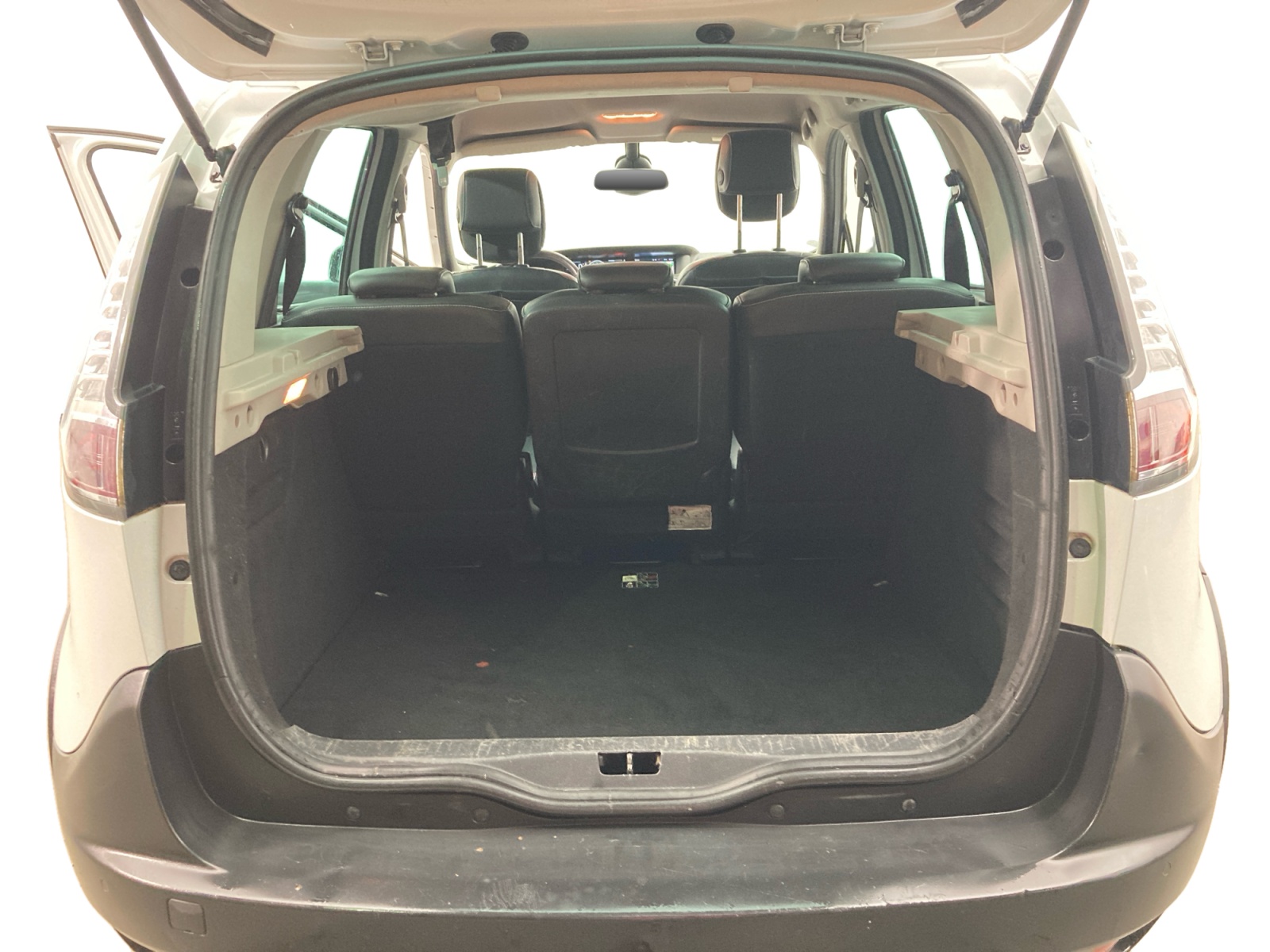 RENAULT Scenic Xmod dCi 110 Bose Edition EDC 2014