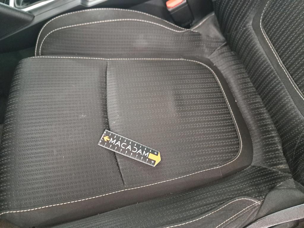 RENAULT MÉGANE MEGANE IV BERLINE Blue dCi 115 Business 2019