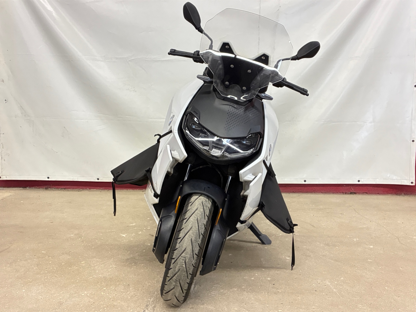BMW C CE04 2024