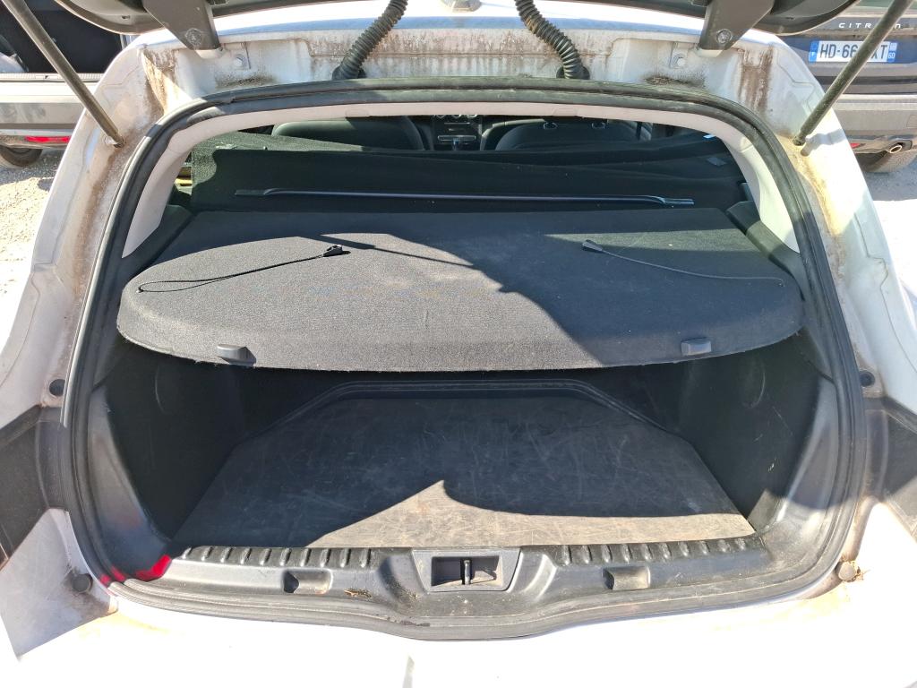 RENAULT MEGANE SOCIETE IV BLUE DCI 95 AIR NAV 2P 2021