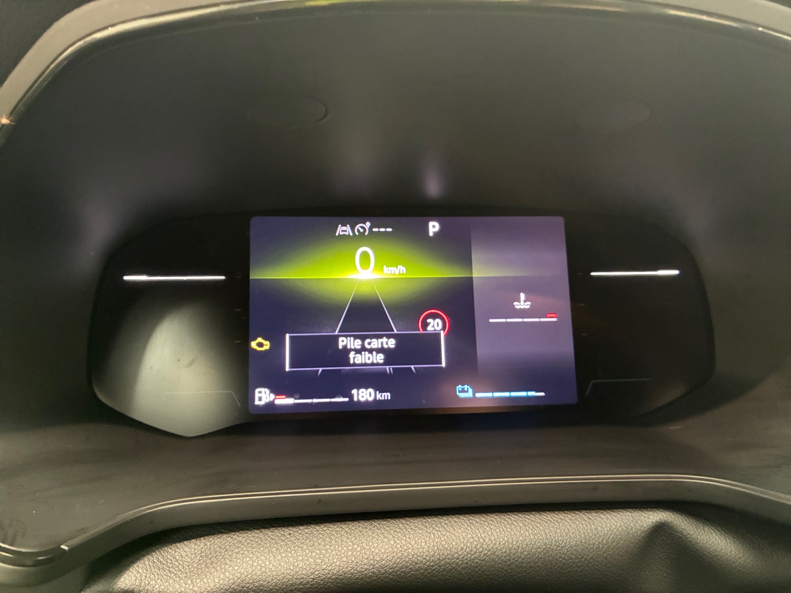 RENAULT Captur E-Tech full hybrid 145 ch Evolution 2025