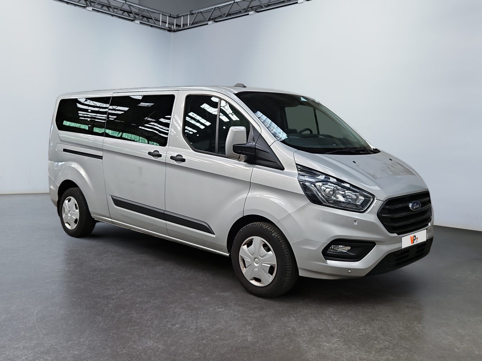 FORD TRANSIT Custom KOMBI 320 L2H1 2.0 EcoBlue 130 Trend Business 2023