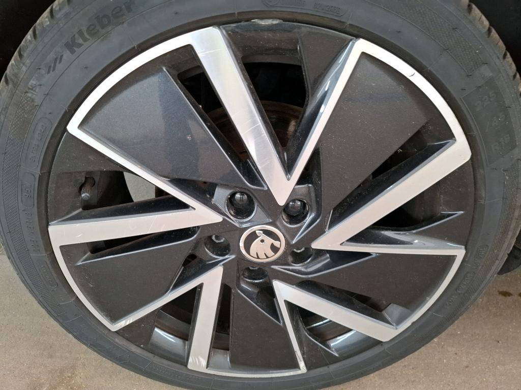 SKODA OCTAVIA 1.4 TSI PHEV iV 204 ch DSG6e Business 2022