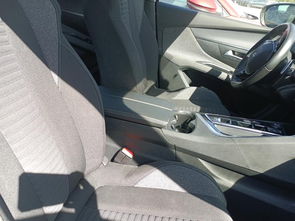 PEUGEOT 5008 PureTech 130ch S&S EAT8 Active Pack 2023