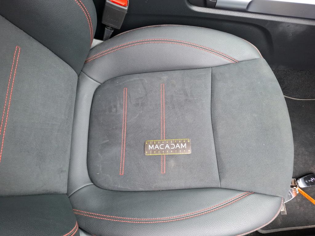 MERCEDES GLB 200 d 8G-DCT AMG Line 2023