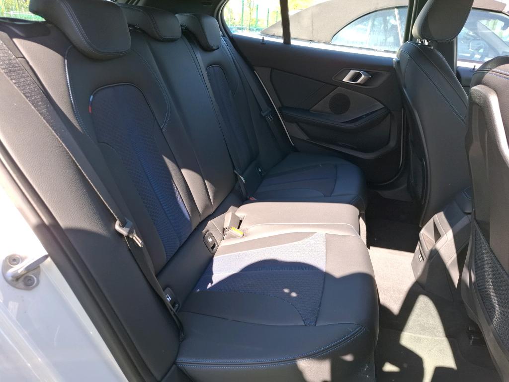 BMW SERIE 1 F40 118i 136 ch DKG7 M Sport 2023
