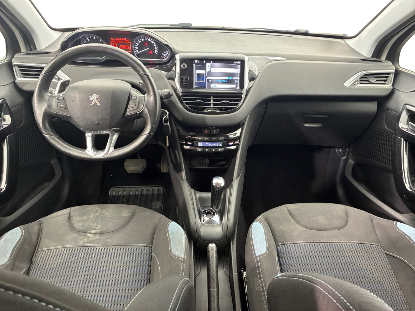 PEUGEOT 208 1.6 e-HDi 92ch ETG6 Allure 2014