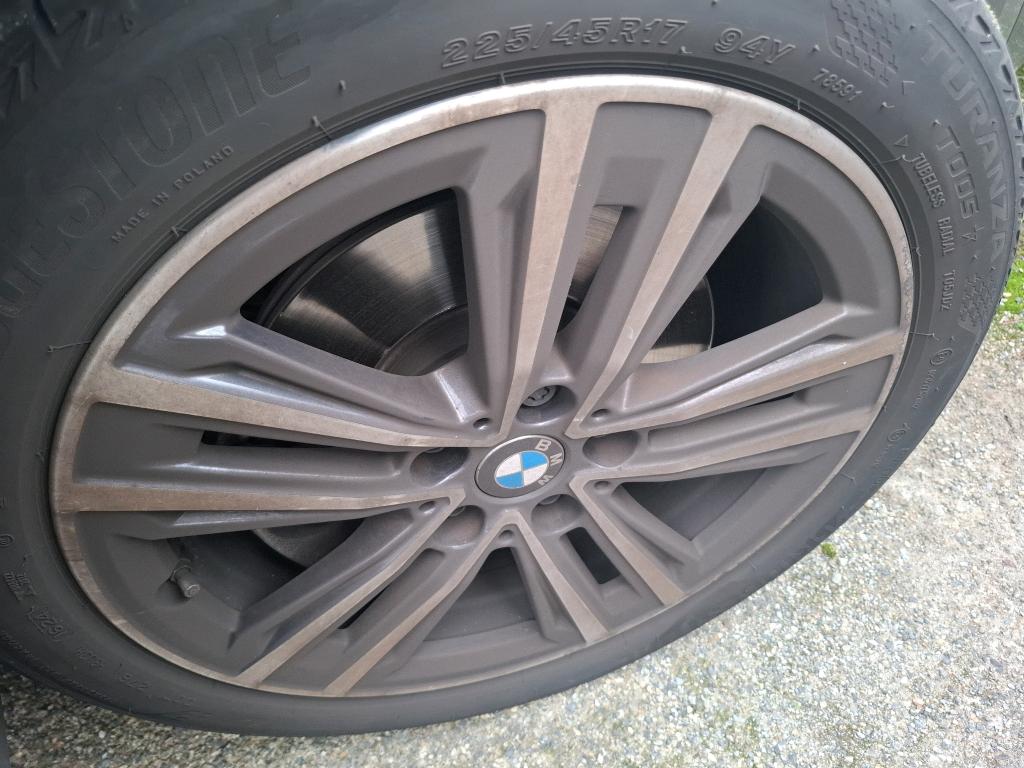 BMW SERIE 1 F40 116i 109 ch DKG7 Business Design 2022