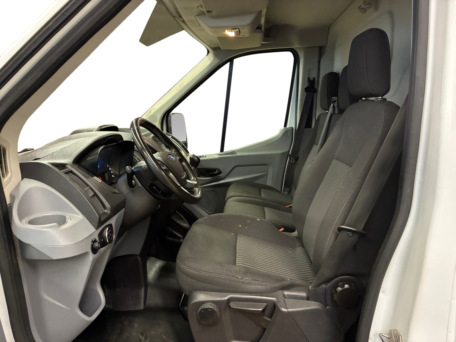 FORD TRANSIT FOURGON T330 L3H2 2.2 TDCI 125 TREND 2016