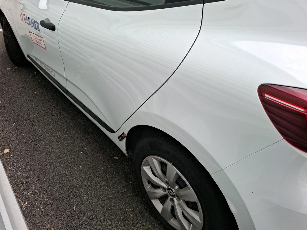RENAULT CLIO SOCIETE BLUE DCI 100 - 21N AIR NAV 2022