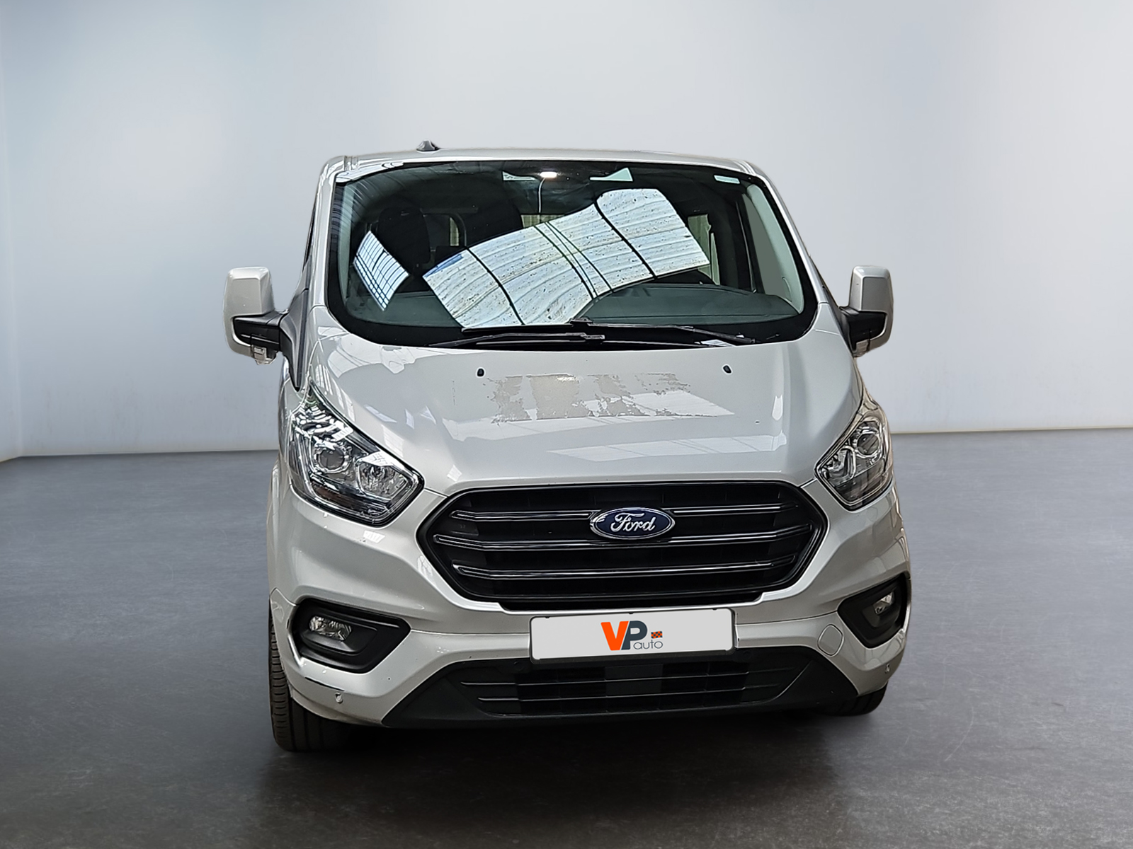 FORD TRANSIT Custom KOMBI 320 L2H1 2.0 EcoBlue 130 Trend Business 2023