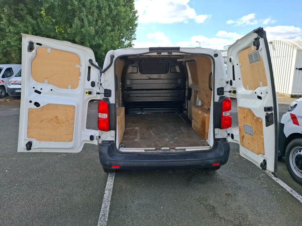 PEUGEOT EXPERT FOURGON TOLE STANDARD 2.0 BLUEHDI 120 S&S BVM6 PREMIUM 2018
