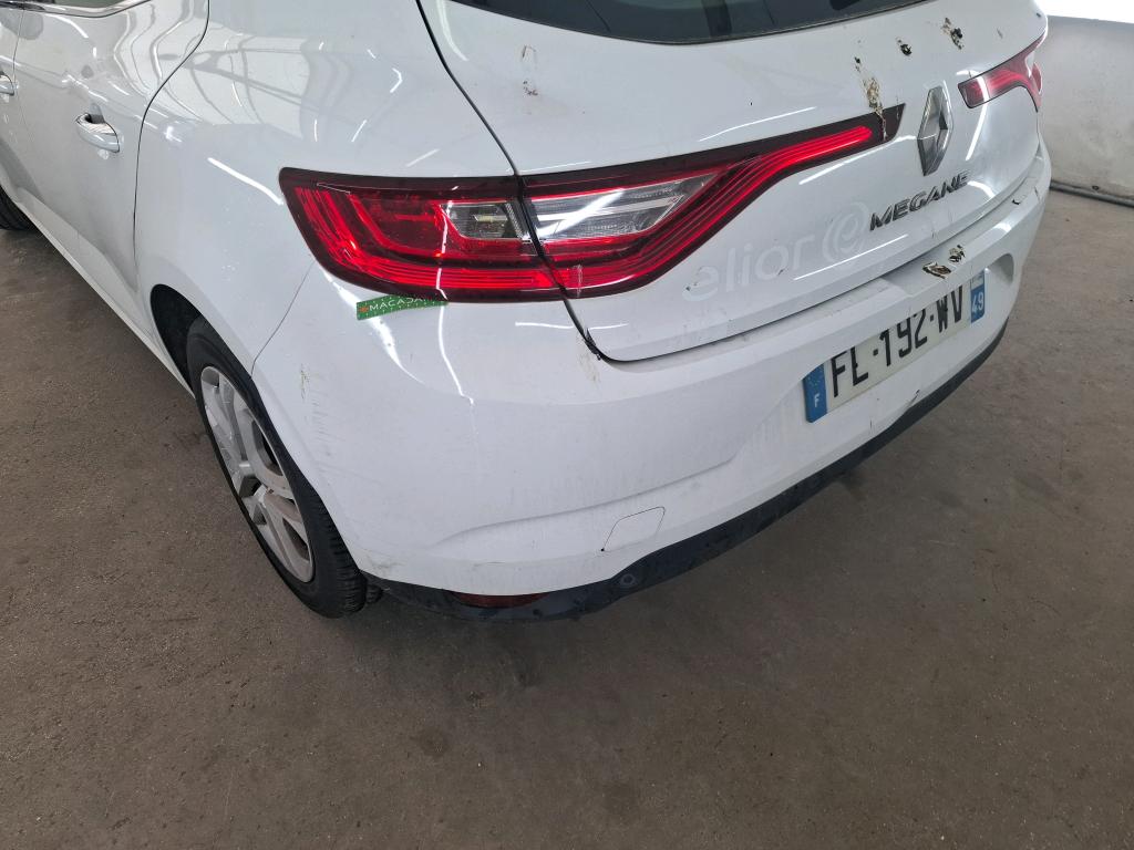 RENAULT MÉGANE MEGANE IV BERLINE Blue dCi 115 EDC Business 2019