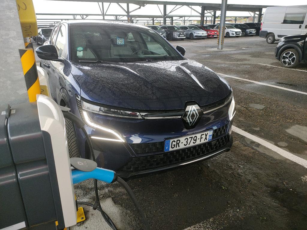 RENAULT MÉGANE MEGANE E-TECH EV60 220 ch super charge Techno 2023