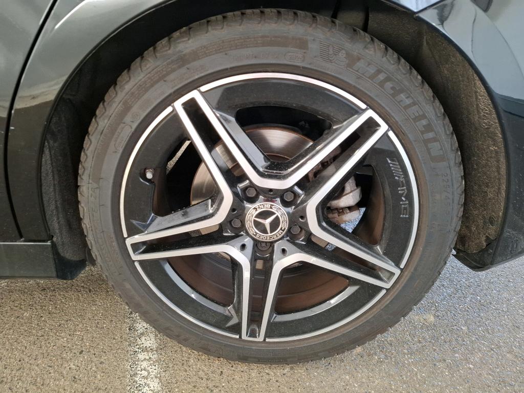 MERCEDES CLASSE A 200 7G-DCT AMG Line 2022