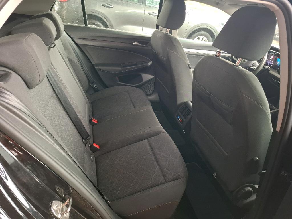 VOLKSWAGEN GOLF 2.0 TDI SCR 150 DSG7 Life Business 2022