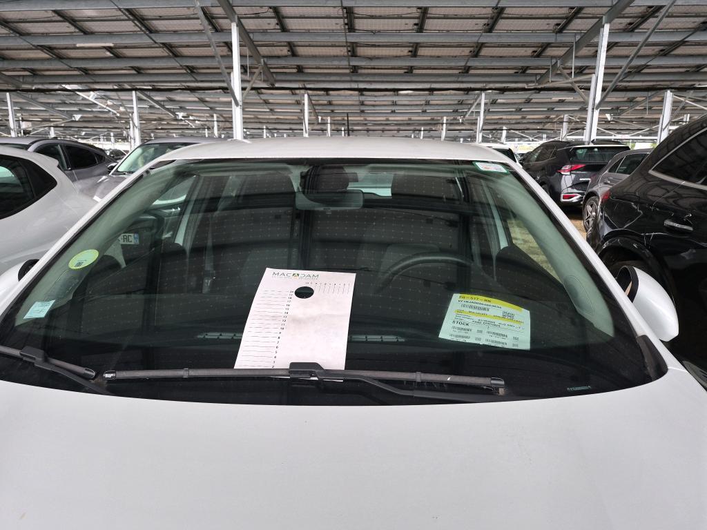 RENAULT CLIO SOCIETE BLUE DCI 85 AIR NAV 2020