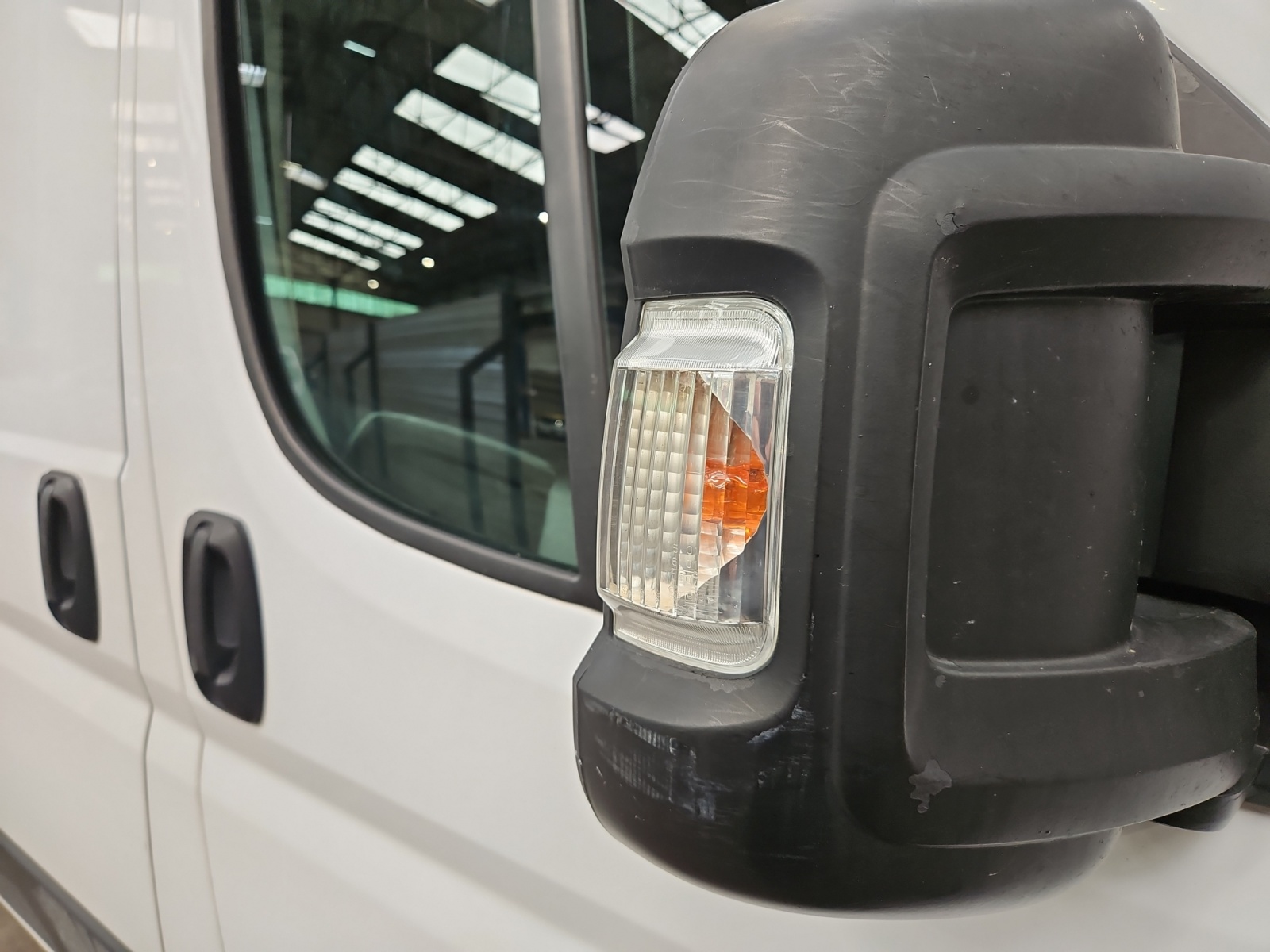 PEUGEOT BOXER TOLE 333 L2H2 BLUEHDI 120 S&S PREMIUM 2022