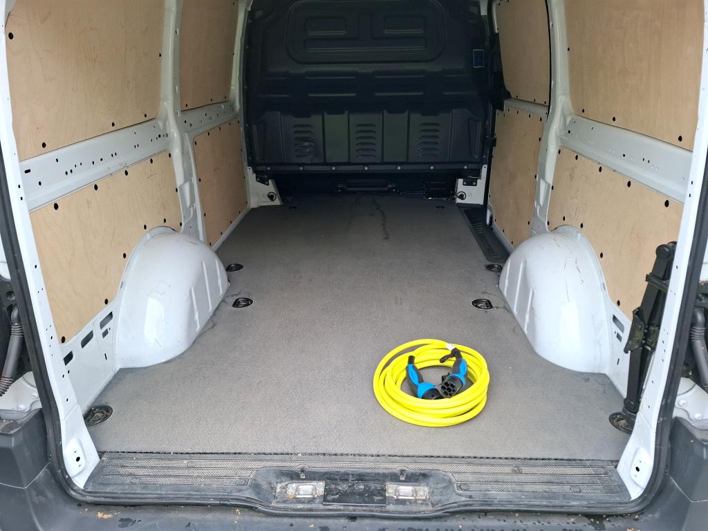 MERCEDES VITO FOURGON EVITO 60 KWH LONG FWD - 2024