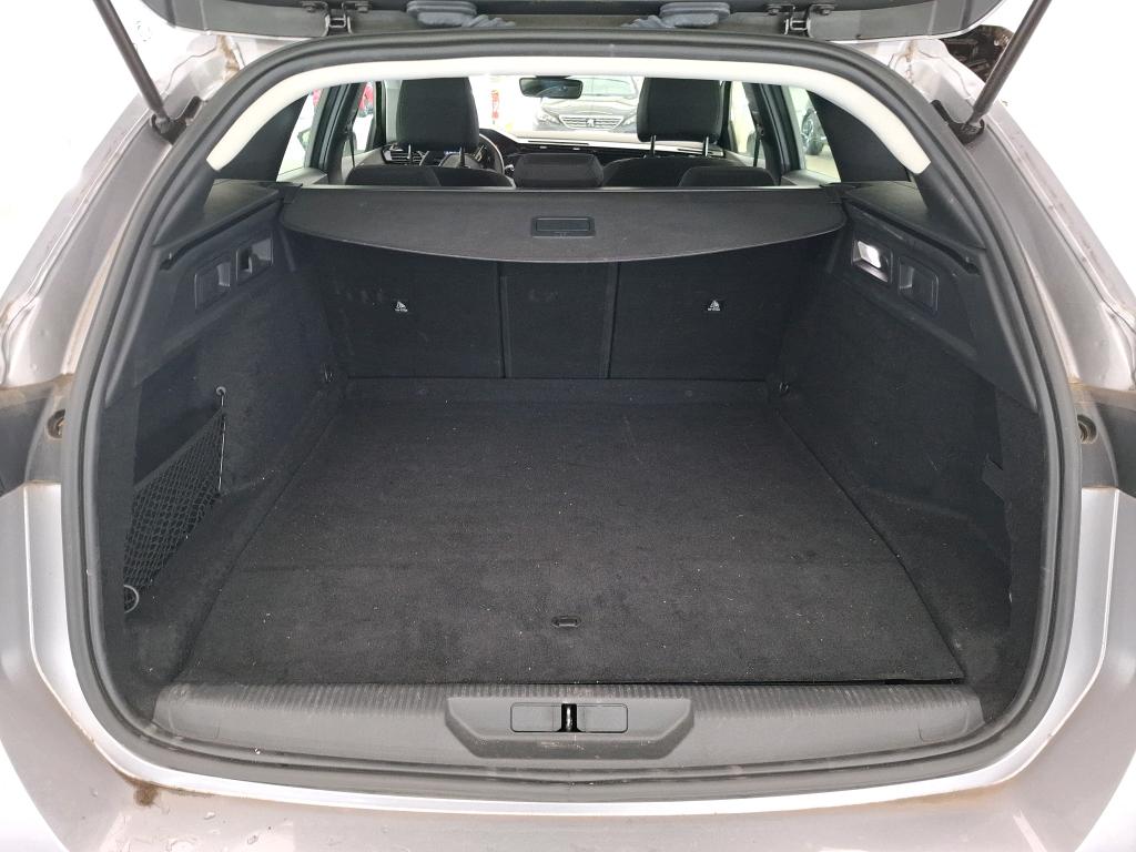 PEUGEOT 308 SW Hybrid 145 e-DCS6 Style 2025