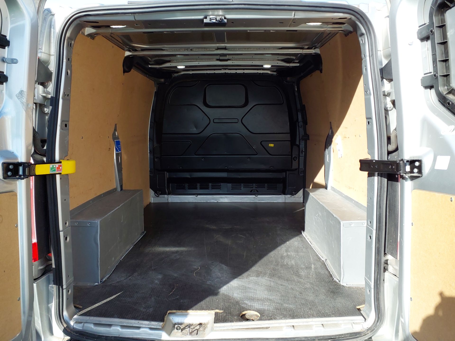 FORD TRANSIT CUSTOM FOURGON 320 L1H1 2.0 ECOBLUE 170 BVA SPORT 2023