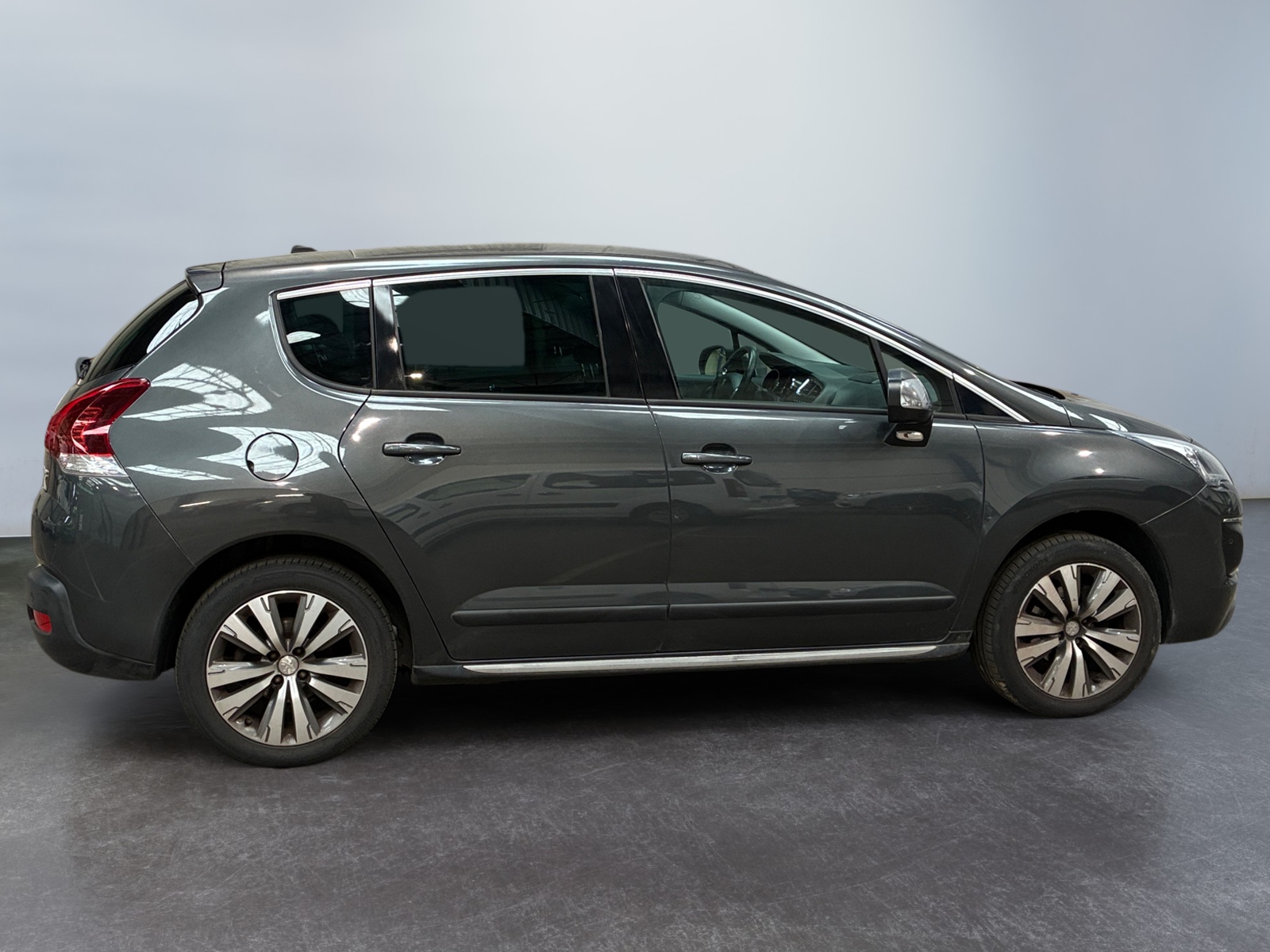 PEUGEOT 3008 1.6 BlueHDi 120ch S&S EAT6 Allure 2016