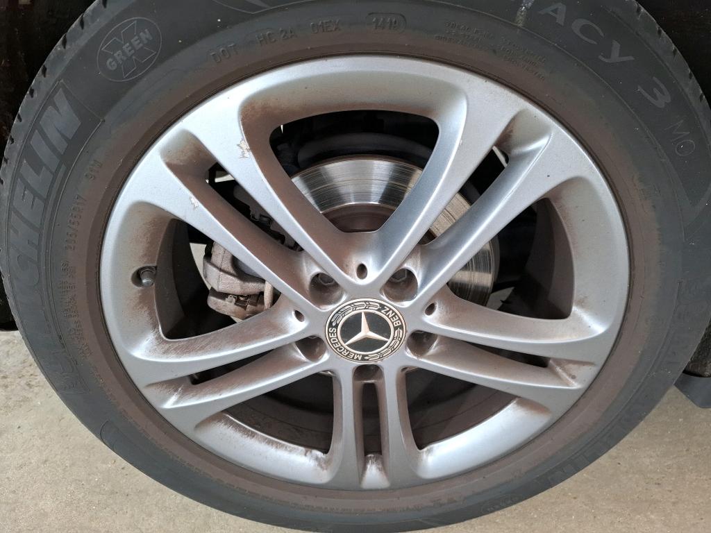 MERCEDES CLASSE A 200 7G-DCT Style Line 2019