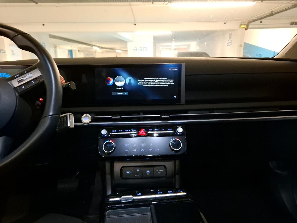 HYUNDAI TUCSON 1.6 T-GDI 215 Hybrid BVA6 Initia 2025