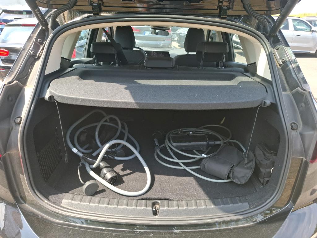BMW SERIE 2 ACTIVE TOURER 225e xDrive 245 ch DKG7 Luxury 2023