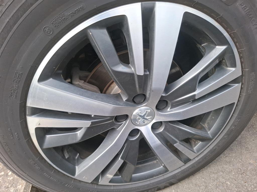 PEUGEOT 3008 Hybrid 225 e-EAT8 Allure Pack 2022