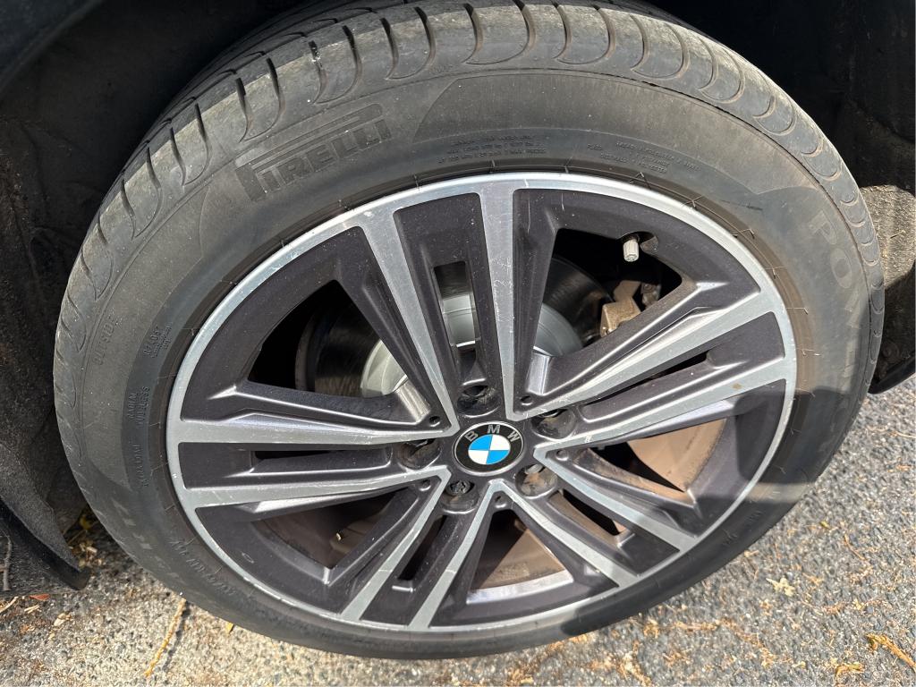 BMW SERIE 1 F40 116d 116 ch DKG7 Business Design 2021