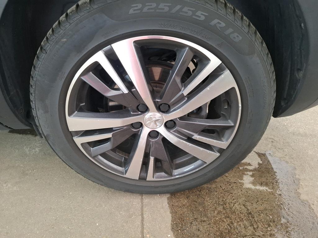 PEUGEOT 5008 BlueHDi 130ch S&S EAT8 Allure 2021