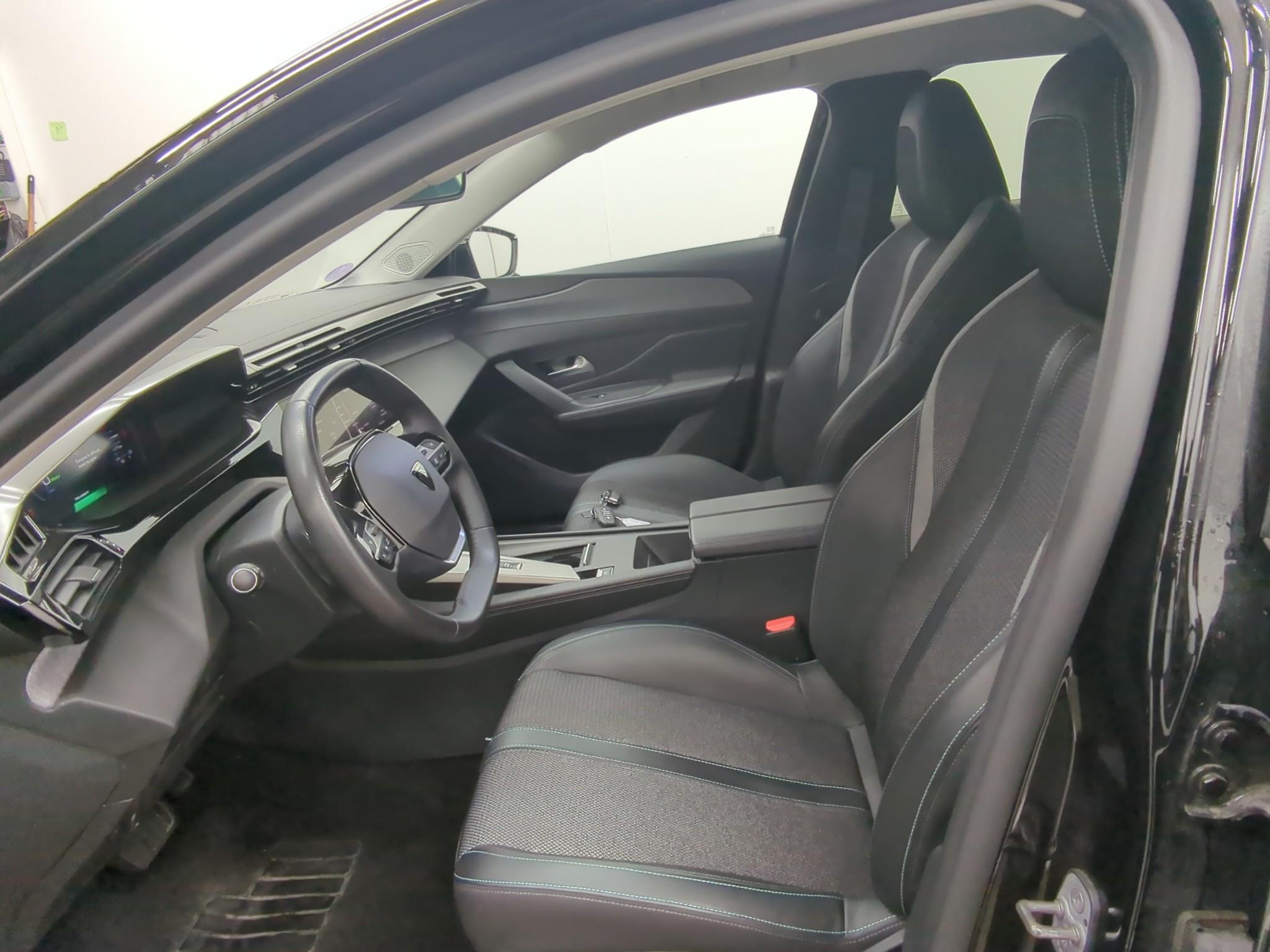 PEUGEOT 308 PHEV 180 e-EAT8 Allure 2023