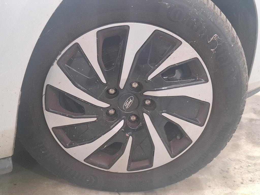 FORD FOCUS 1.0 Flexifuel 125 S&S mHEV Powershift Titanium X Business 2023