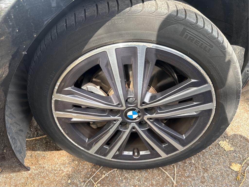 BMW SERIE 1 F40 116d 116 ch DKG7 Business Design 2021