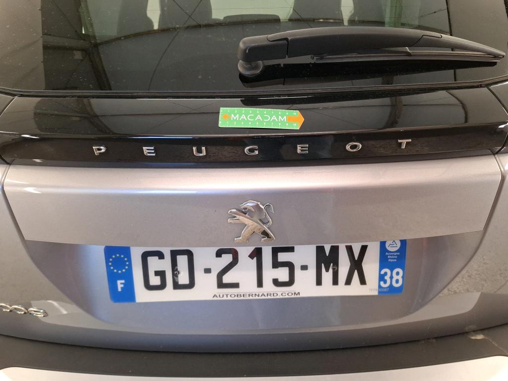 PEUGEOT 2008 BlueHDi 130 S&S EAT8 Allure 2021