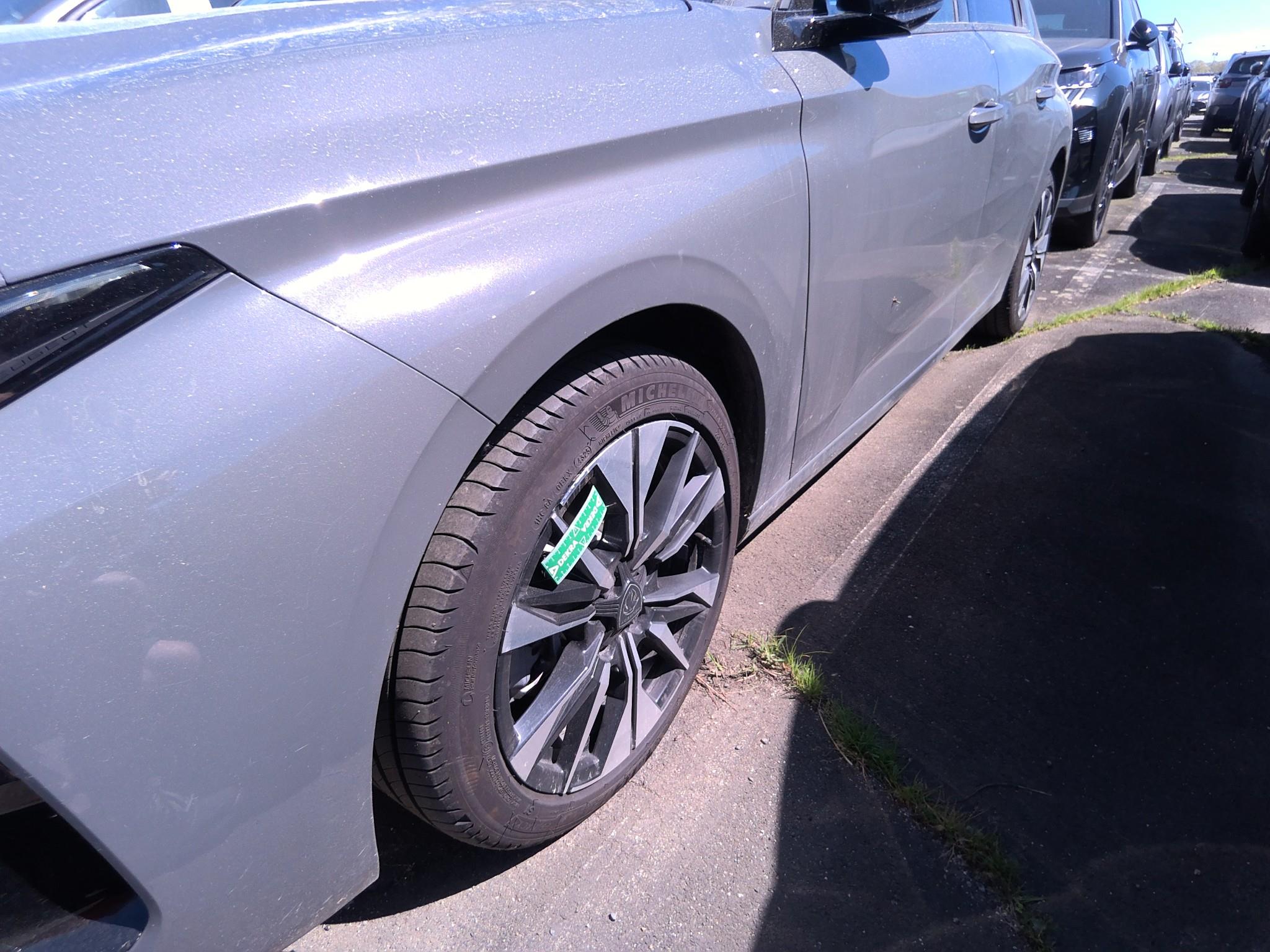 PEUGEOT 308 Hybrid 145 e-DCS6 Allure 2025