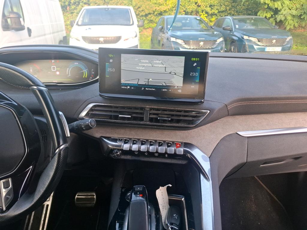 PEUGEOT 3008 Hybrid 225 e-EAT8 GT 2022