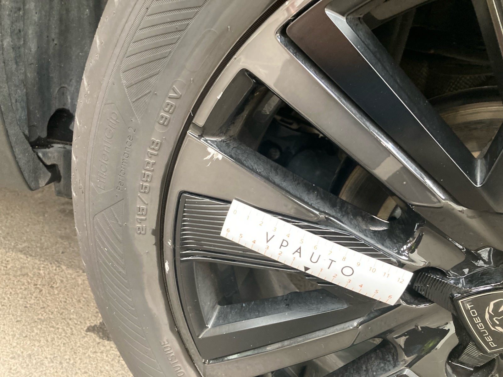 PEUGEOT 2008 Hybrid 145 e-DCS6 GT 2025