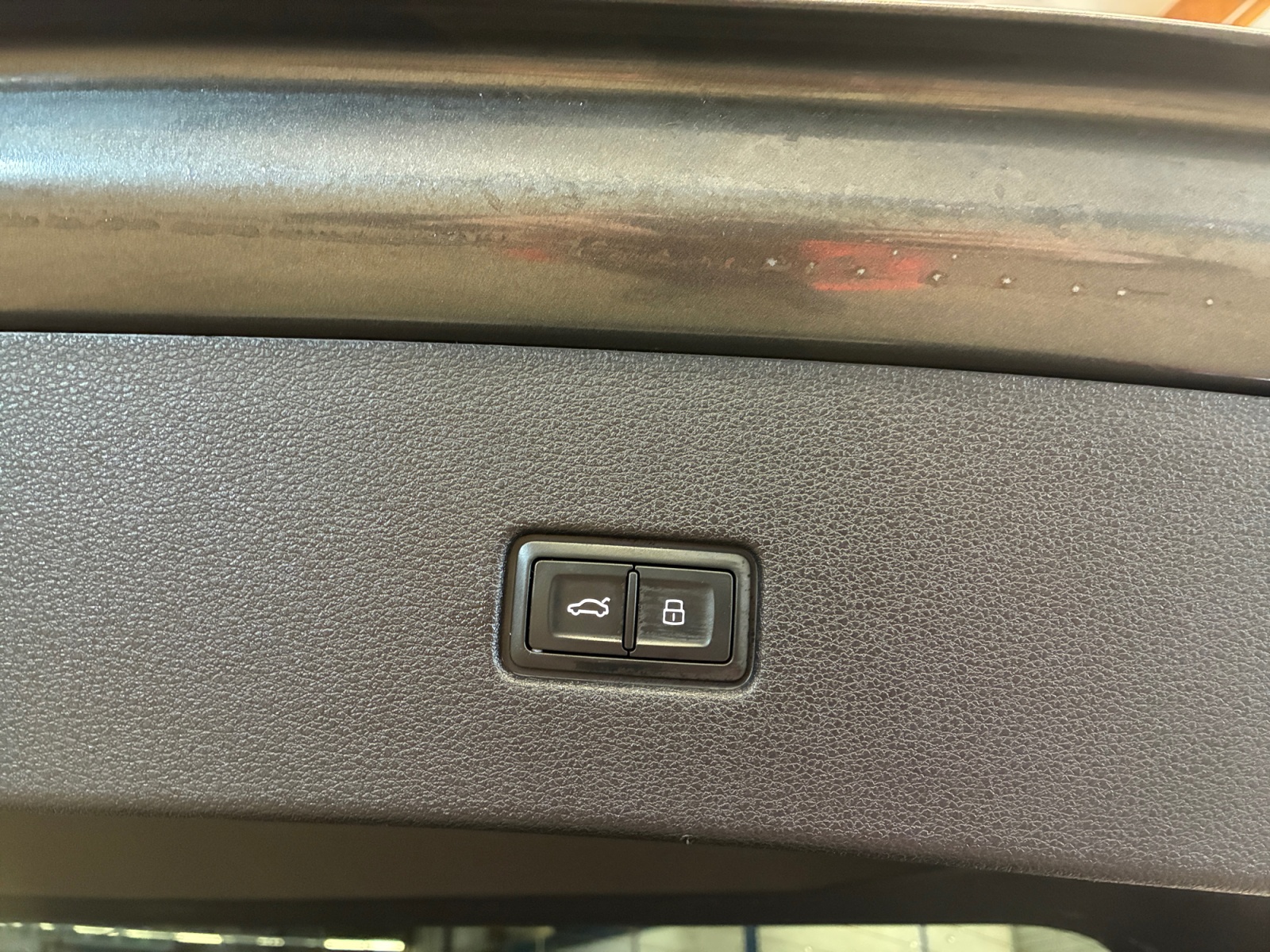 AUDI Q8 60 TFSI e 462 Tiptronic 8 Quattro Compétition 2024